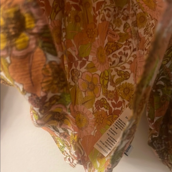 Brown and Tan Tie Front Blouse with Relaxed Fit - Picture 10 of 11